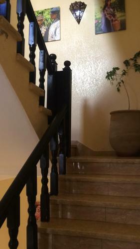 Hostal Itrane Guest House