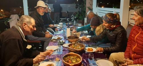 Hostal Itrane Guest House