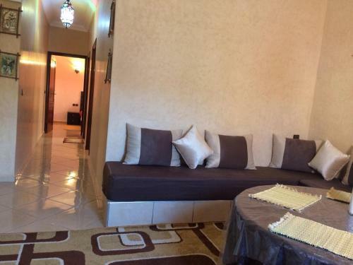 Hostal Itrane Guest House