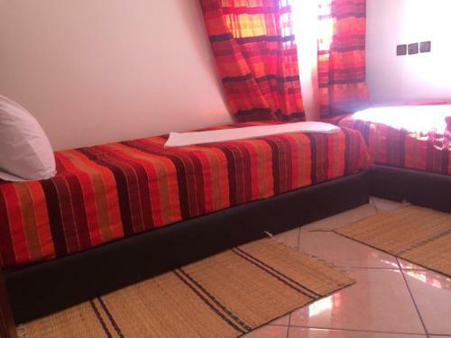 Hostal Itrane Guest House