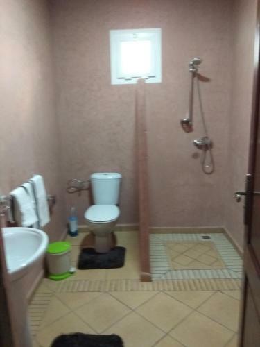 Hostal Itrane Guest House