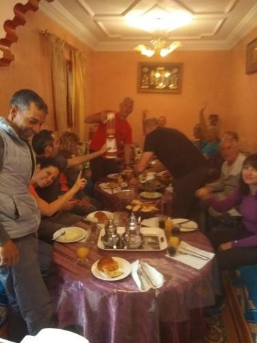 Hostal Itrane Guest House