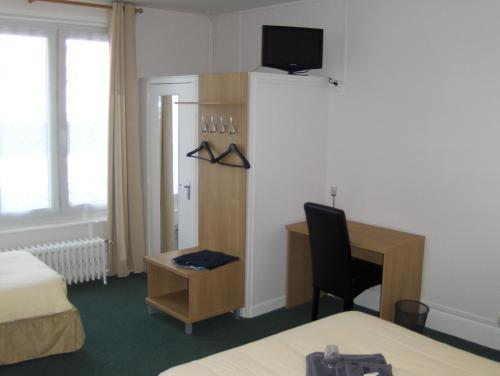 Hotel La Tour De Crecy