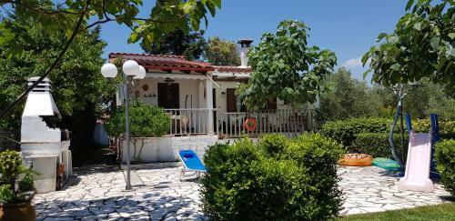 Country House By The Sea !!!