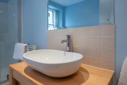 Milton Bank Garden Apartment