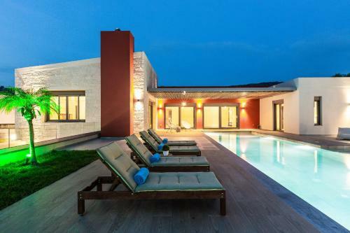 Villa Aori