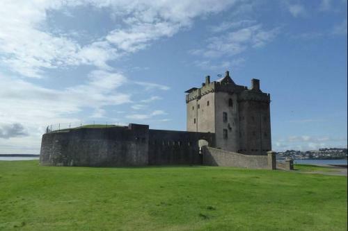 Apartamento ? New Superhost Listing- Broughty Ferry Studio ?