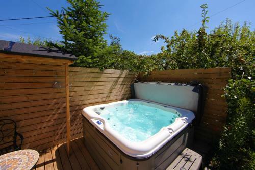 Pound Cottage