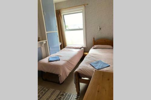 Entire Three Bed House Near Budleigh Beach