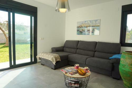 Stunning Villa With Private Pool, Solarium And Only 350m From The Beach