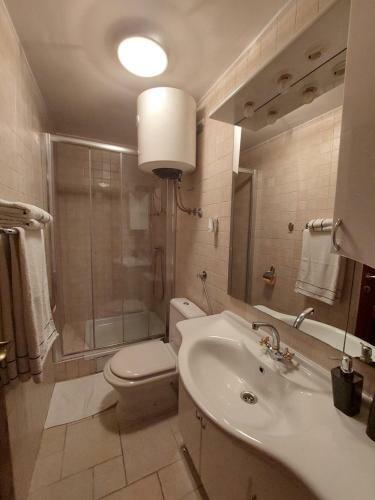 Hostal Guest House Paola