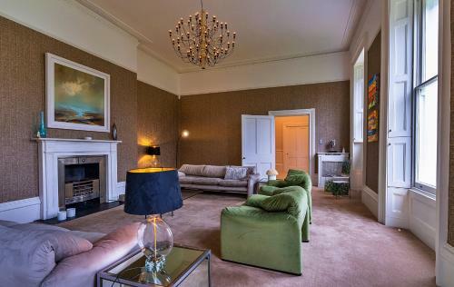 Stratford House - Luxury 4 Bed Townhouse