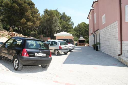 Apartments By The Sea Bilo, Primosten - 3090