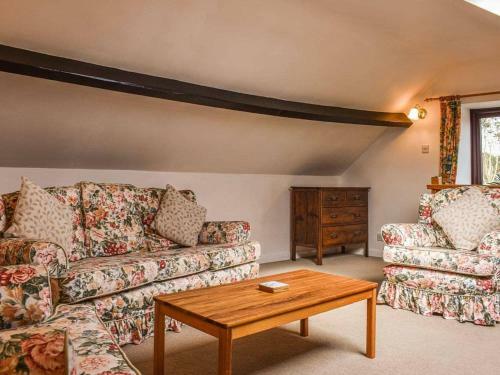 Swallow's Folly-uk38278