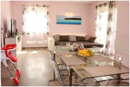 Apartments Zorka Primosten