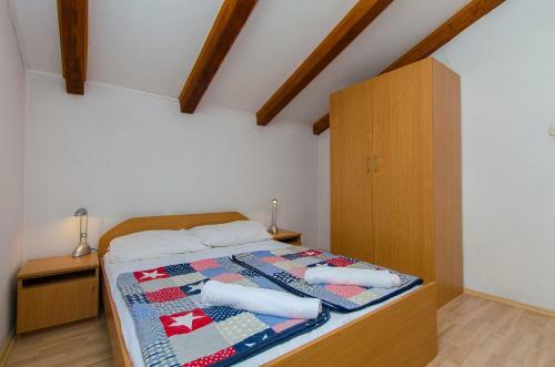 Apartments Bilo