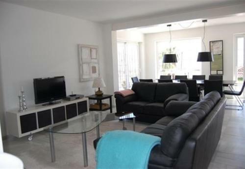 Fantastic Renovated Villa Annex