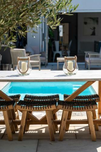 The Poplars Town House In Cowes With Heated Pool