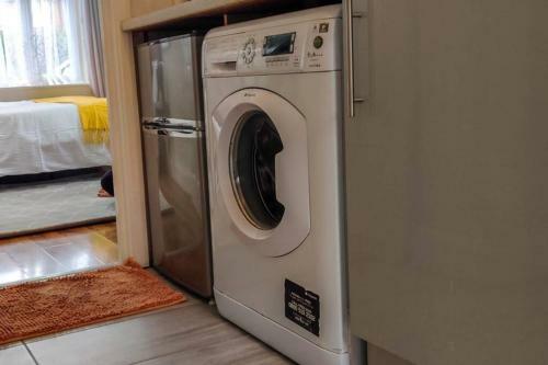 Apartamento Entire Studio Flat/annex Close To Heathrow Airport