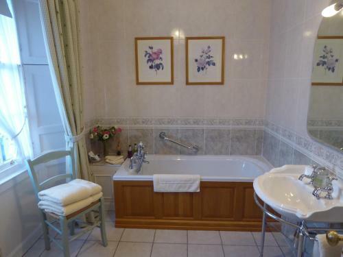 Troustrie House B&B