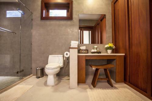 Baan Pinya Chic Three Bedroom Pool Villa