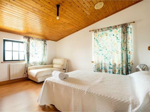 Spacious Holiday Home In Santiago De Compostela With Pool