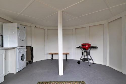 Garden Lodge
