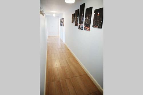 Quiet Space Next To Gatwick Airport And Town Centre