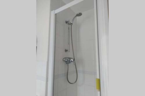 Quiet Space Next To Gatwick Airport And Town Centre