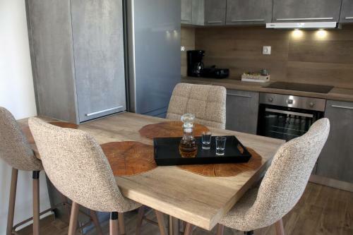 Thalia Apartments