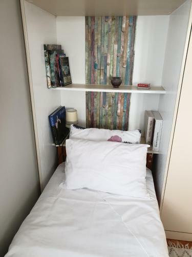 Hostal Apartman And Room Bm