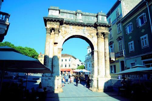 Apartman Tara