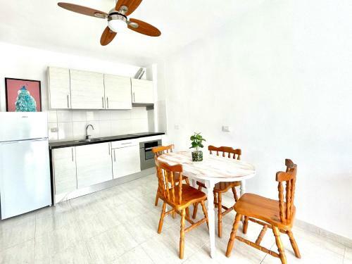 Bonito Apartamento En Playa Paraiso, Tenerife Sur