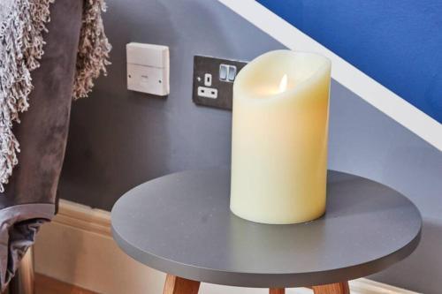 Luxury 2 Bed Apartment Central Location Sleeps 5