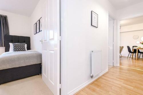 Paladine Place Serviced Apartment Coventry