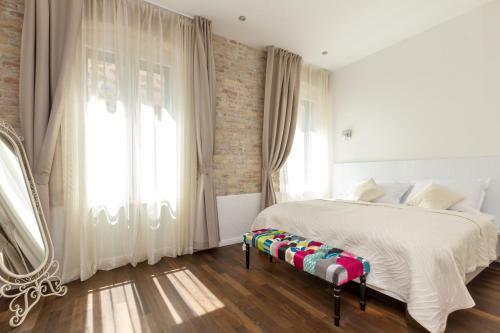 Hostal Pellegrini Luxury Rooms
