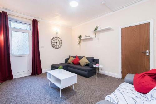 Sublime Stays King Edward Residences