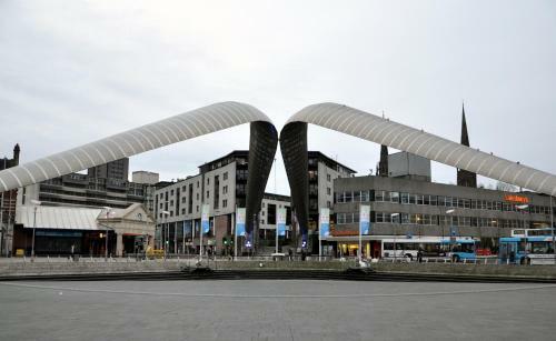 Jkg Property Solutions Presents Cosy City Apartment