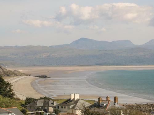 Bryn Eglwys