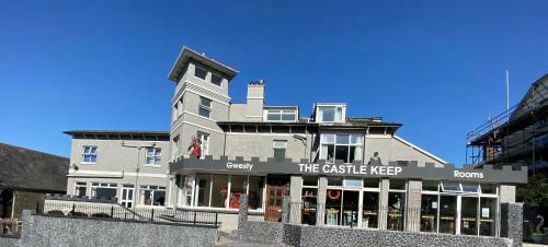 Seagulls Rest Marine Themed Seaview Apartment