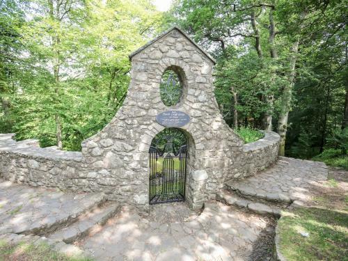 Gyda'r Llif