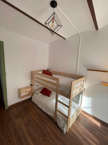 Apartament Casa Vermella