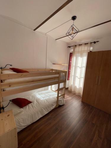 Apartament Casa Vermella