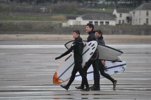 Hotel Walking On Waves Surf Camp & Lodge