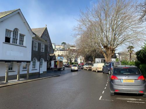 The End House - Cosy And Central (dartmouth)
