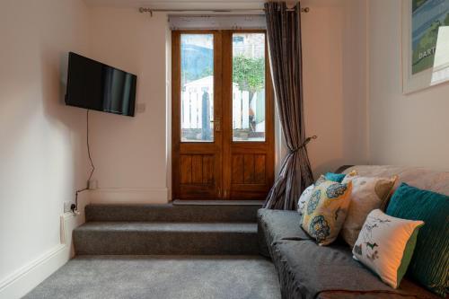 The End House - Cosy And Central (dartmouth)