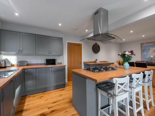 Holiday Home Loch Ness House