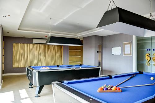 Apartamento Grande Caribbean Unit 815