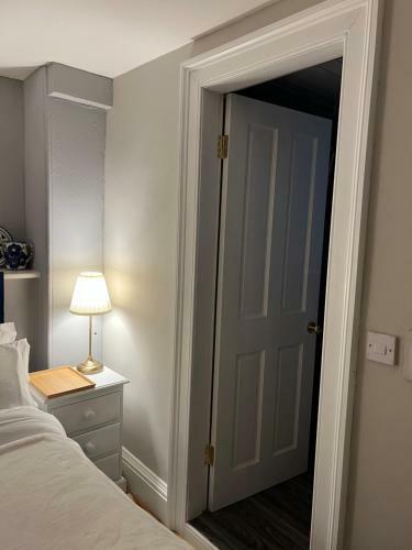 Hostal Georgian House