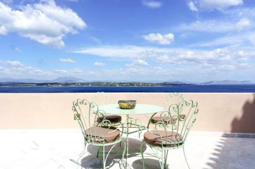 Villa Maison Suisse With Sea View In Spetses Town